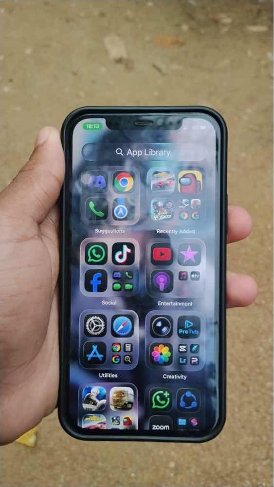 iPhone 12