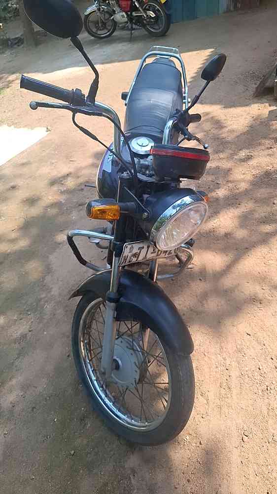 Hero honda CD down