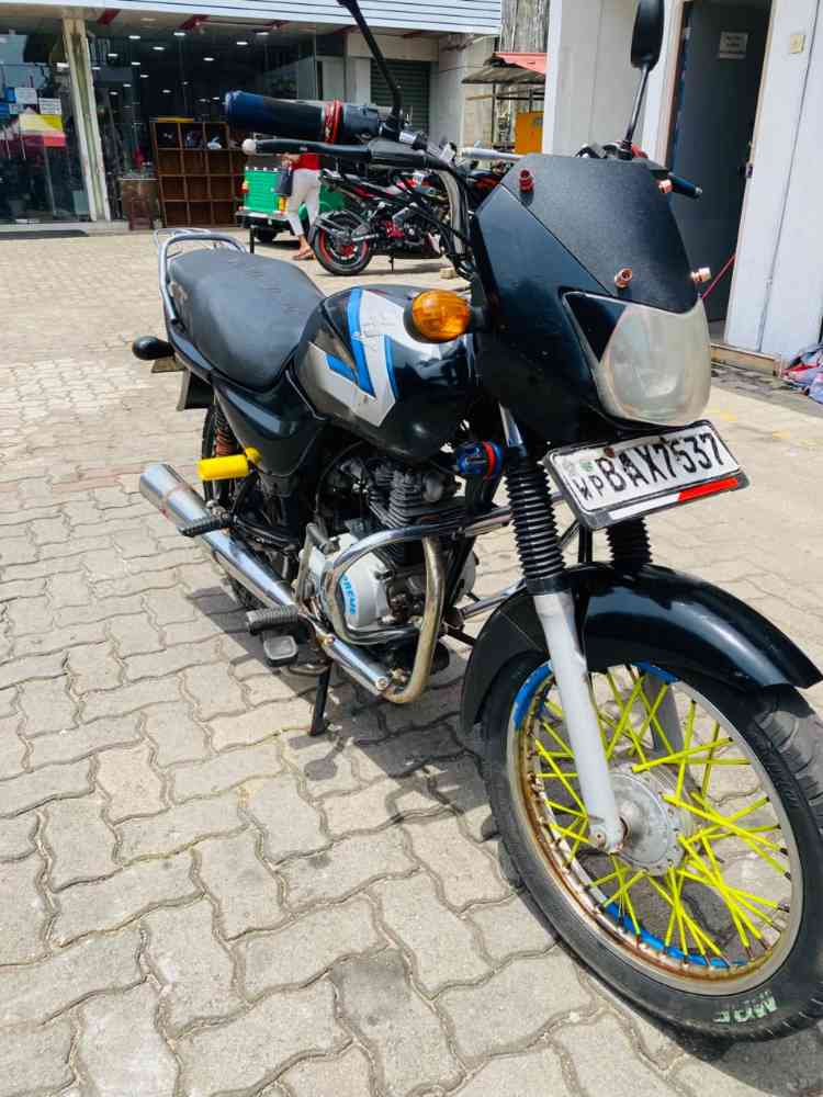 Bajaj CT 100 2014