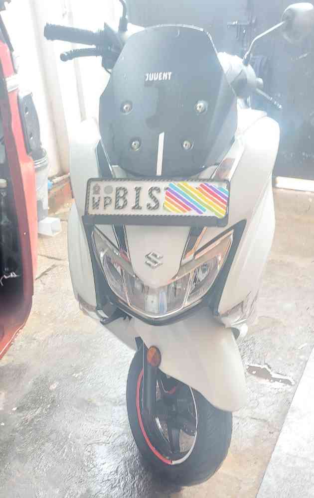 Suzuki burgman