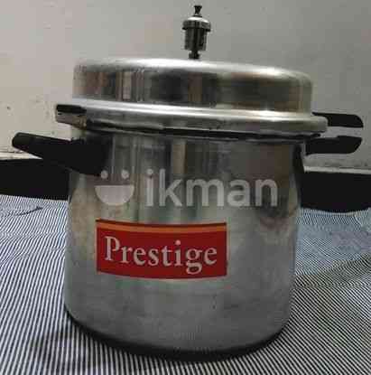 Prestige 10 litre pressure cooker