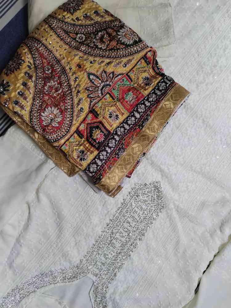 Festival grand shalwar