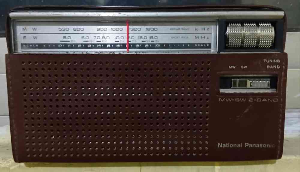 Old version tuning band radio