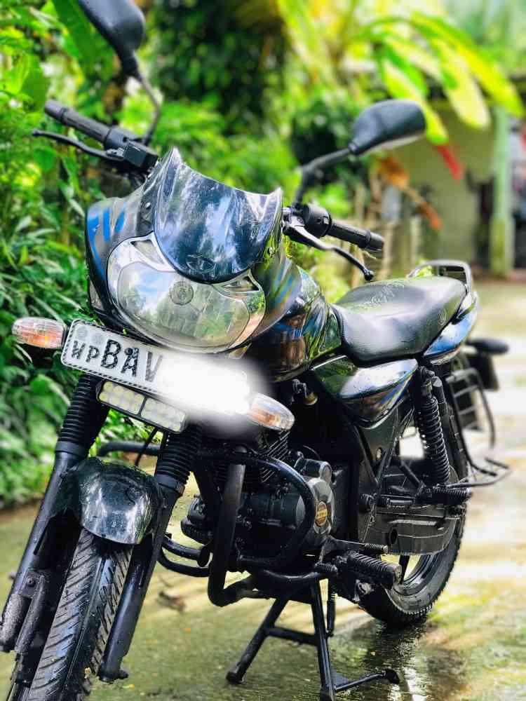 Bajaj discover 125