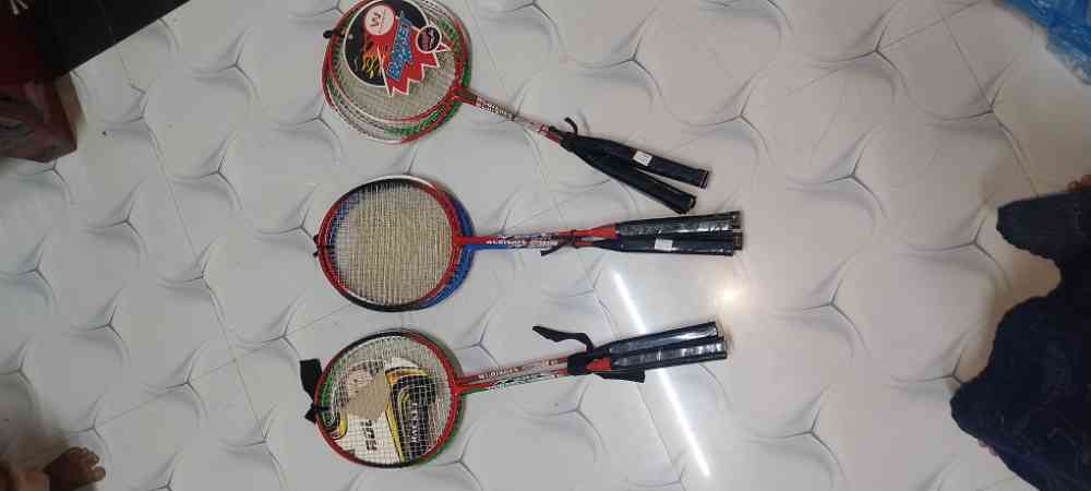 Badminton racket