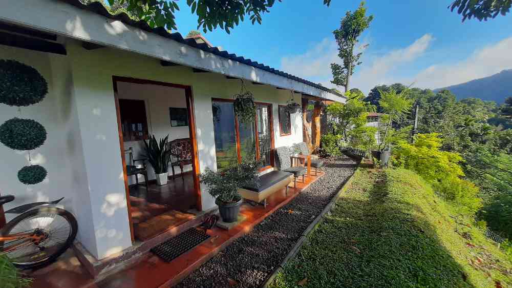 4 Bedroom house with scenic view