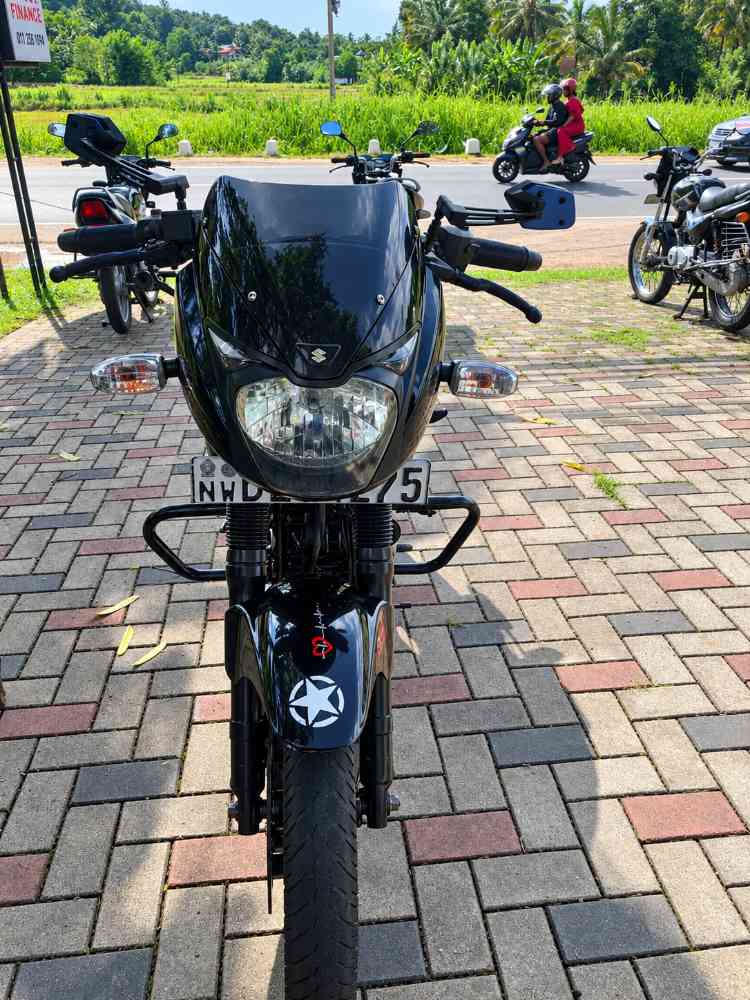 Bajaj pulsar 2018