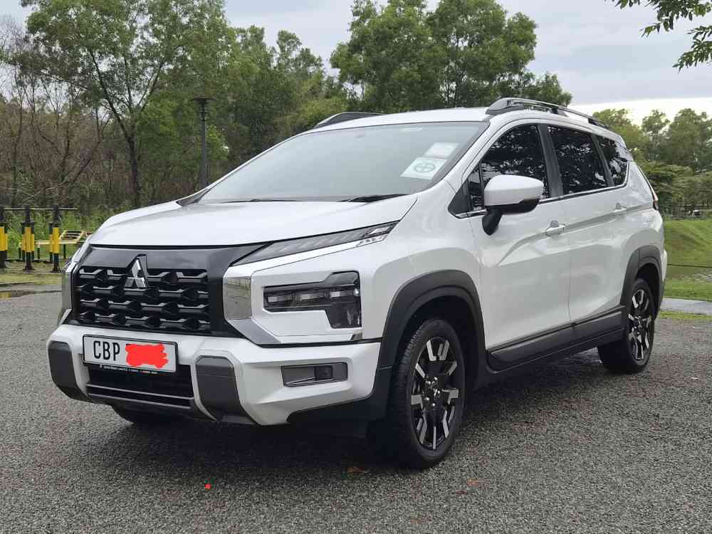 Mitsubishi xpander cross 2025