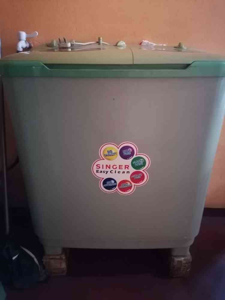 Singer semi auto washing machine