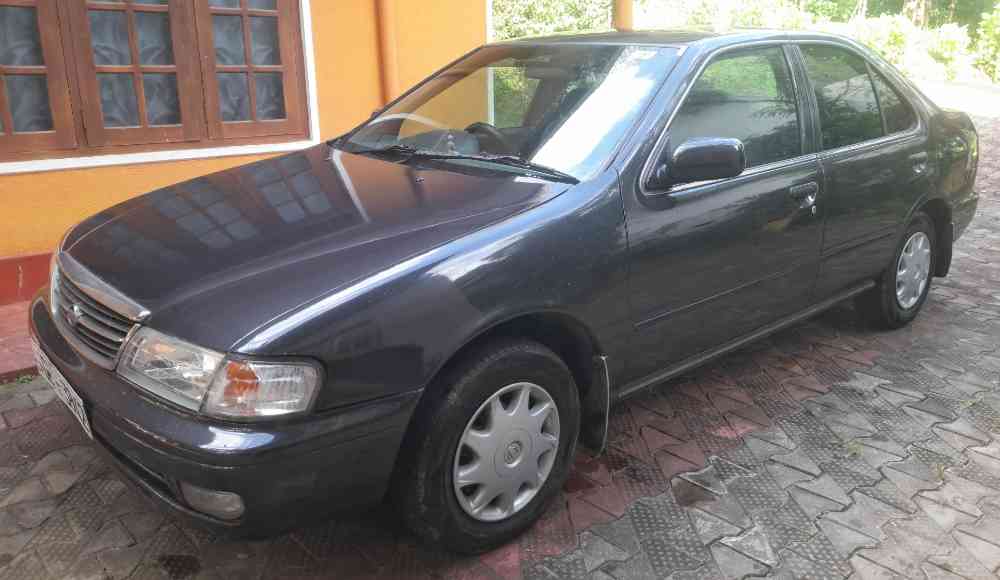 Nissan fb14 sunny super saloon