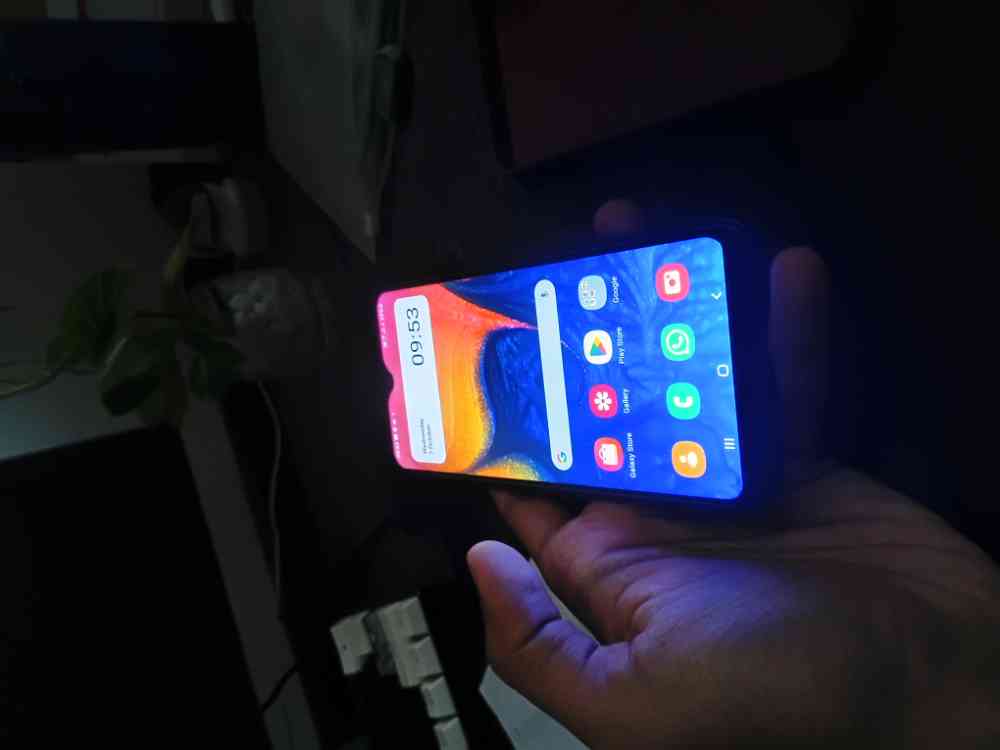 Samsung A10
