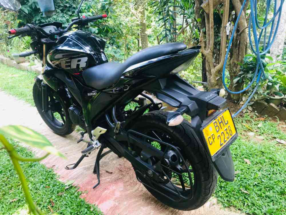 Suzuki gixxer 150