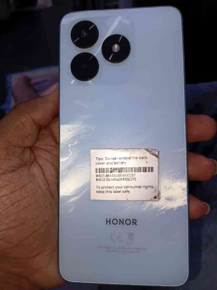 Honor x5
